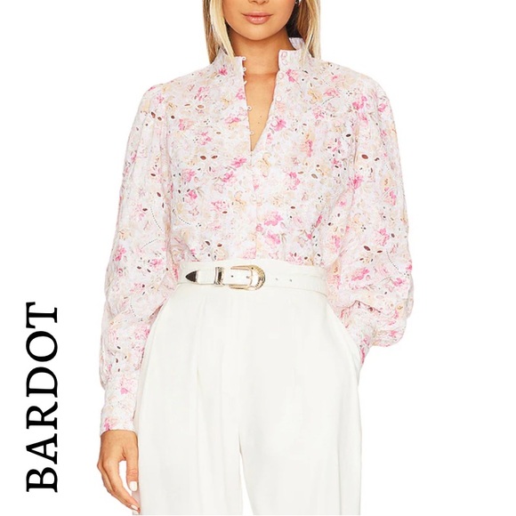 Bardot Tops - Revolve | Bardot Hendry Floral Top in Vintage Floral